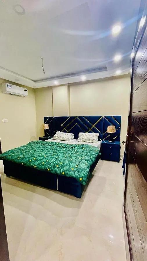 Bed Space Available In Al Majaaz 1 Sharjah 0*,  United Arab Emirates